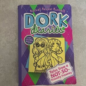 Dork Diaries Book - Purple and Yellow